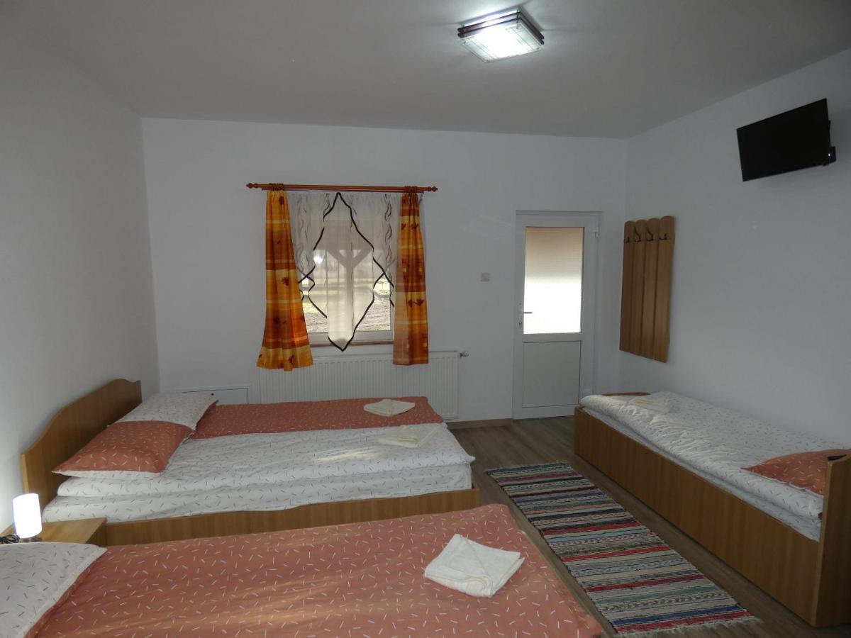Kacsó Apartma Felsősófalva Kültér fotó