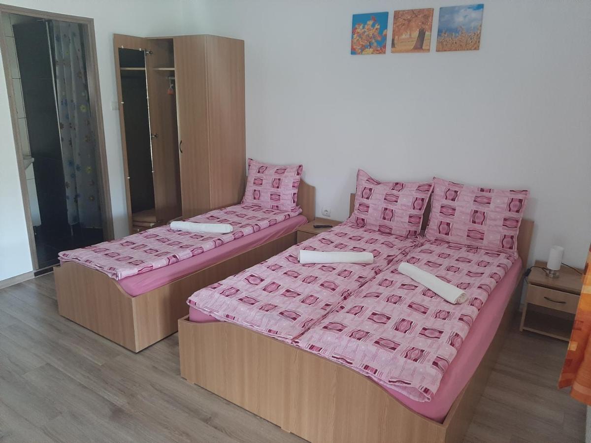 Kacsó Apartma Felsősófalva Kültér fotó